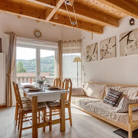 Le Lutin * לה ברסה